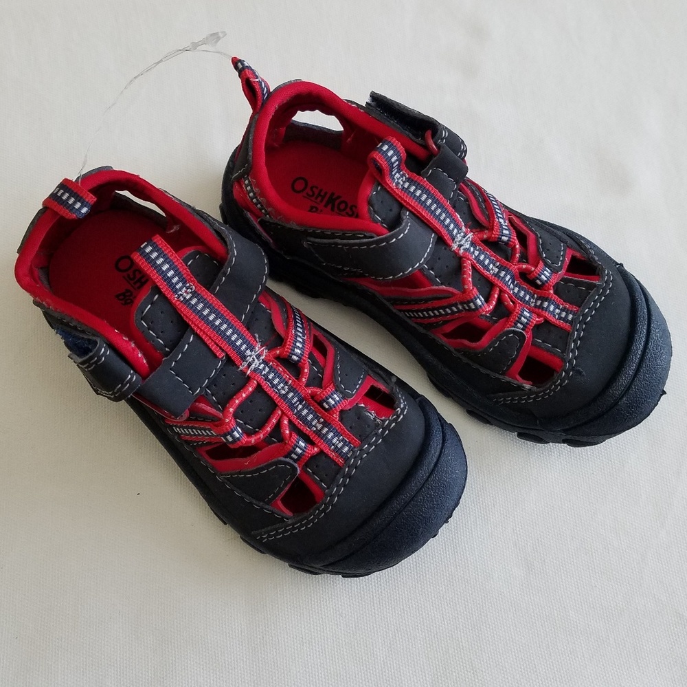 Oshkosh BGosh water/outdoor sandals